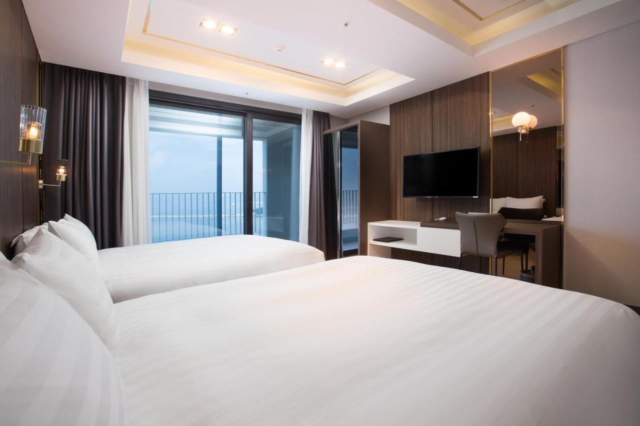 Utop Marina Hotel & Resort Yeosu Ngoại thất bức ảnh